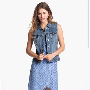 Two By Vince Camuto Sleeveless Blue Jean Jacket